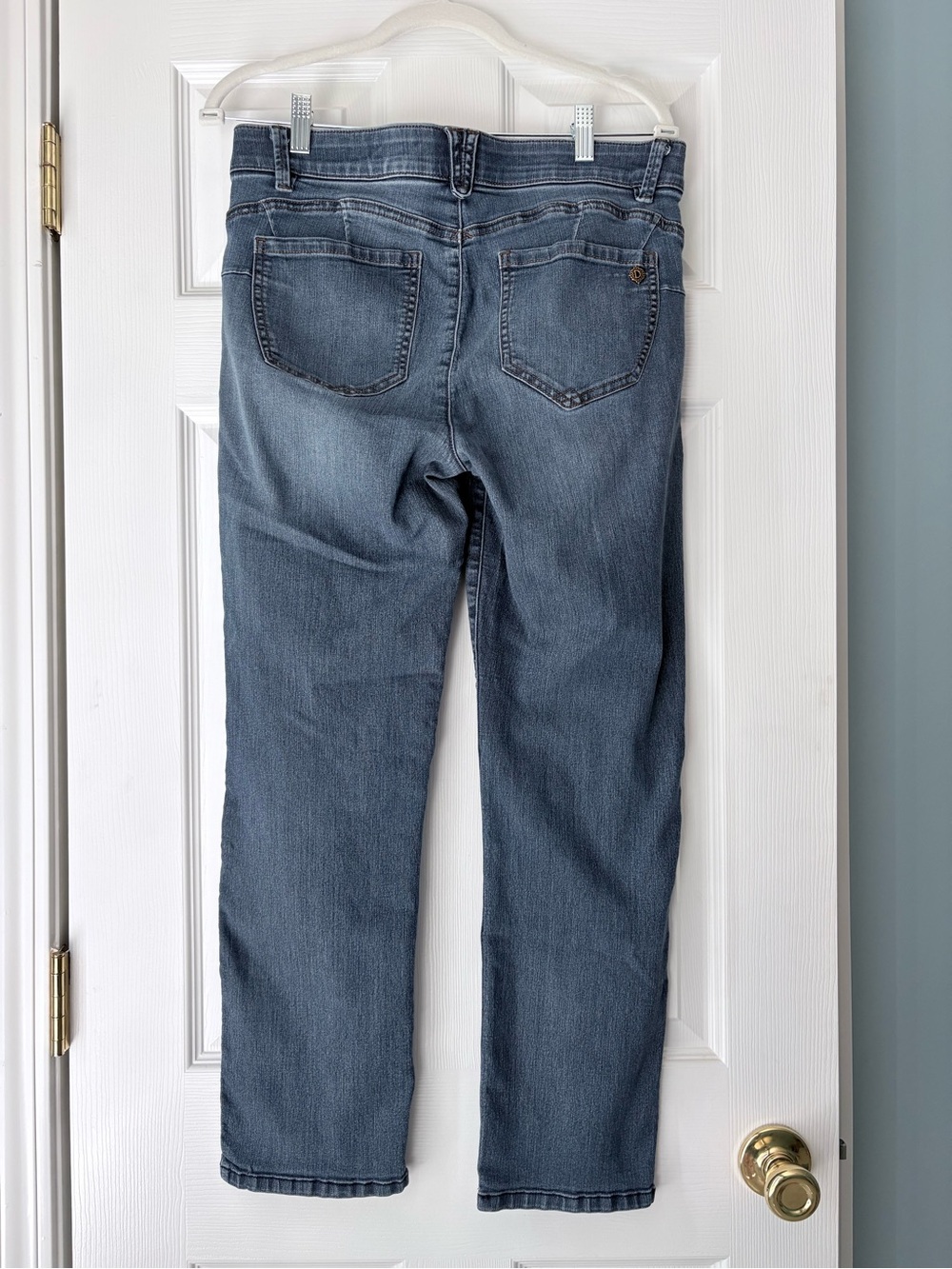Democracy Medium Wash Straight Leg Jeans - Picture 2 of 4